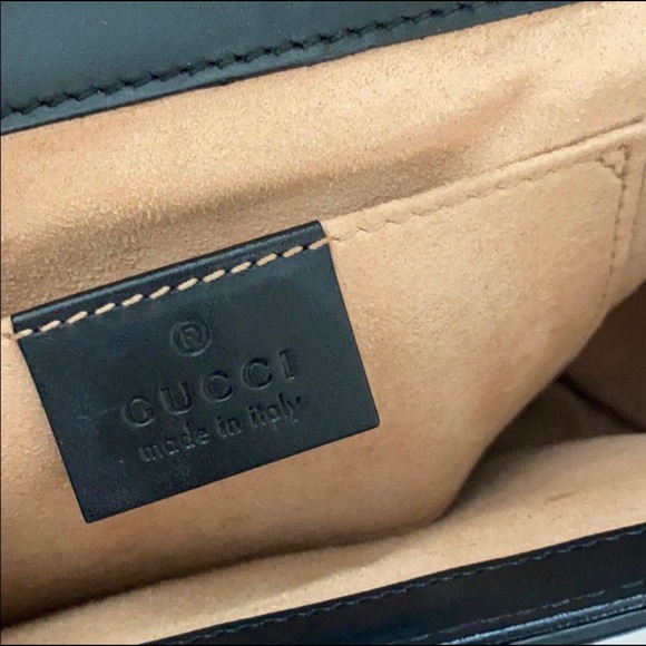 Gucci Padlock Small Signature Shoulder Bag (Black) - Picture 10 of 11